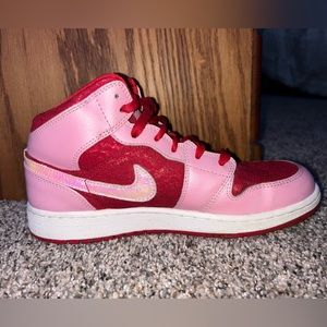 “Valentine’s Day” Air Jordans😍